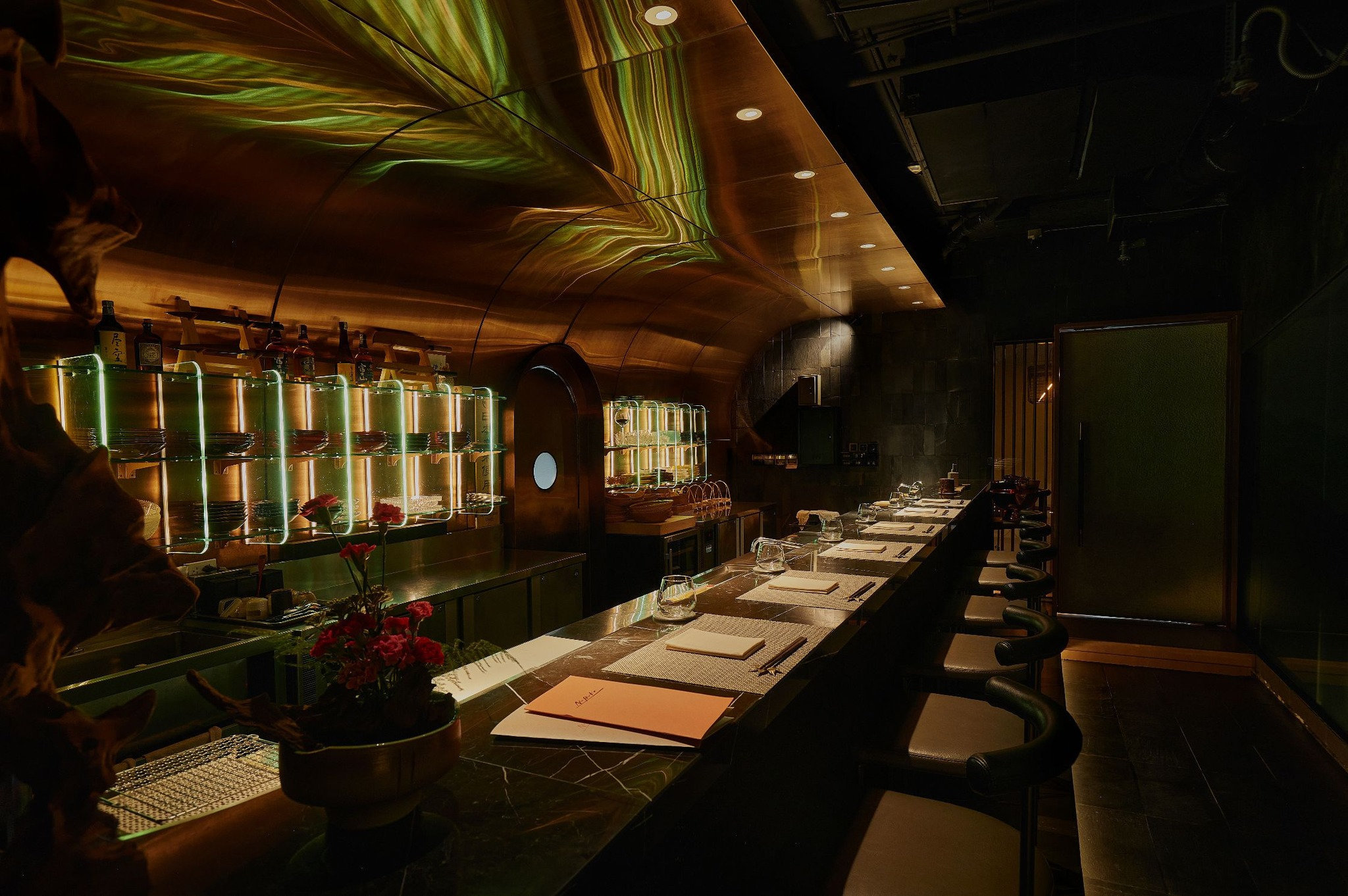 Không gian tại Nuboko chú trọng cả về hình thức lẫn việc truyền tải cảm giác cao cấp cho mỗi bữa ăn đẳng cấp tại đây